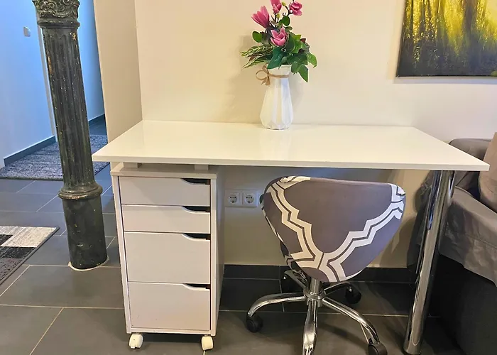 公寓 In Near Trier Sites *