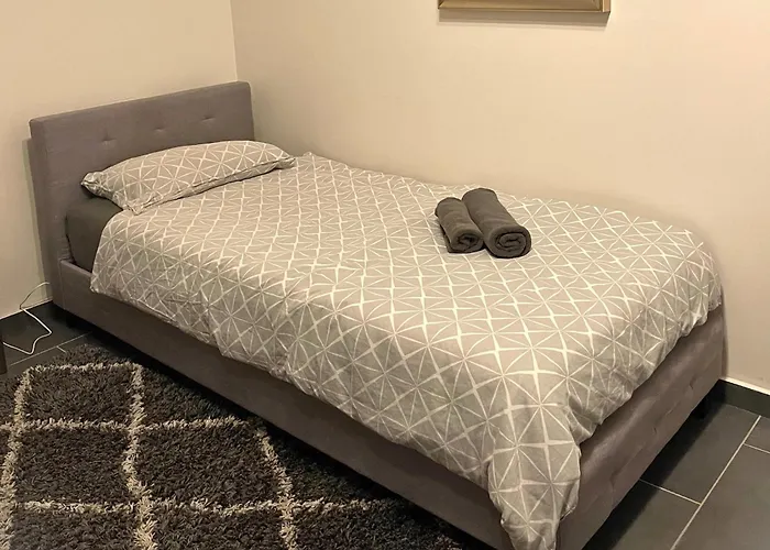 In Near Trier Sites * Pellingen