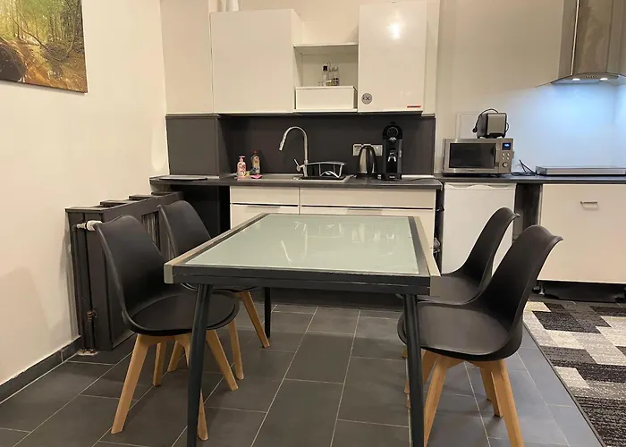 公寓 In Near Trier Sites